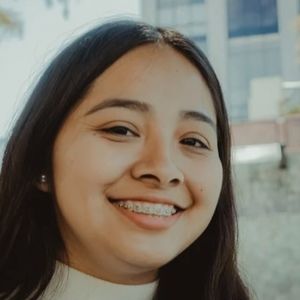 Meet your Posher, Tina